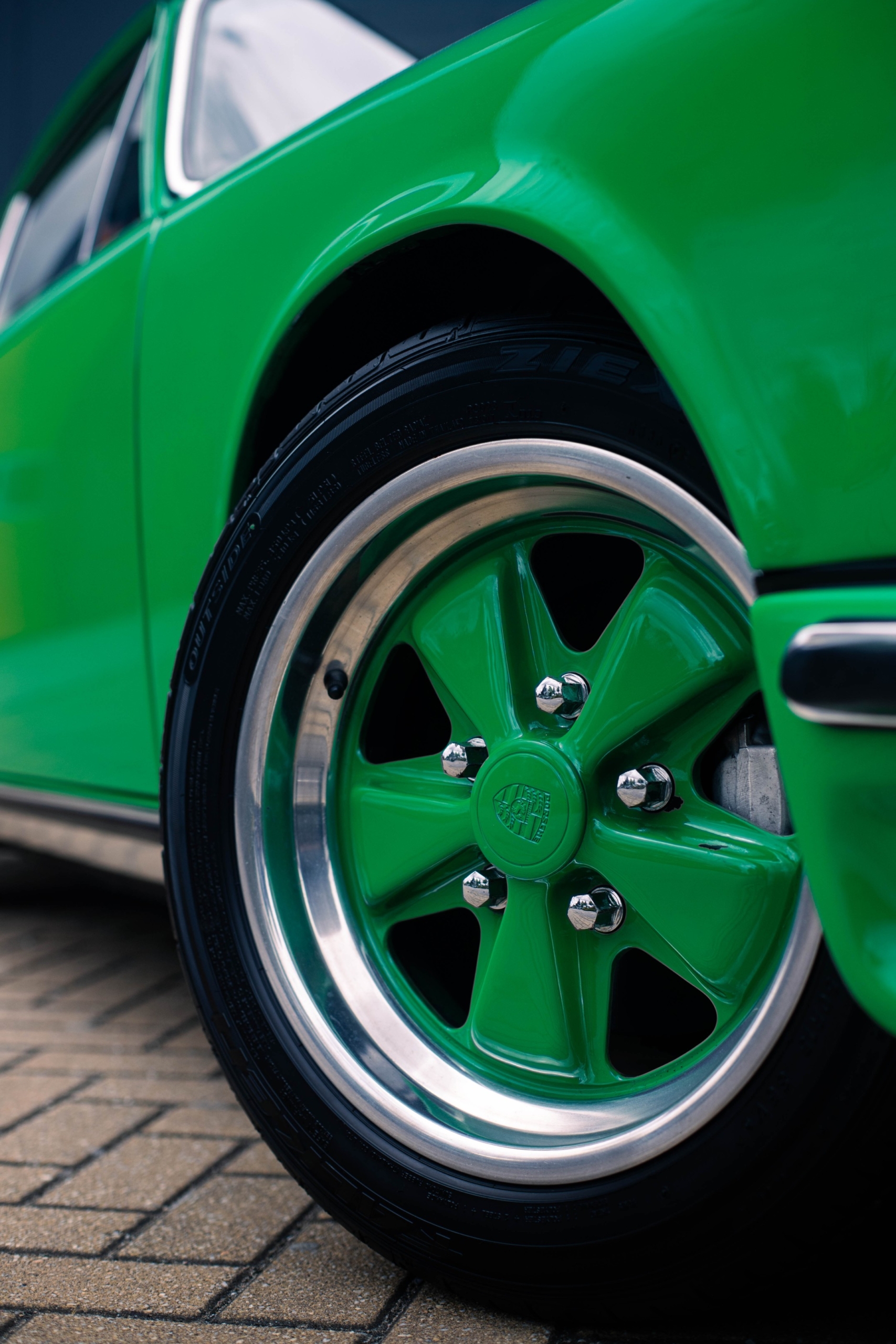 Porsche 911E