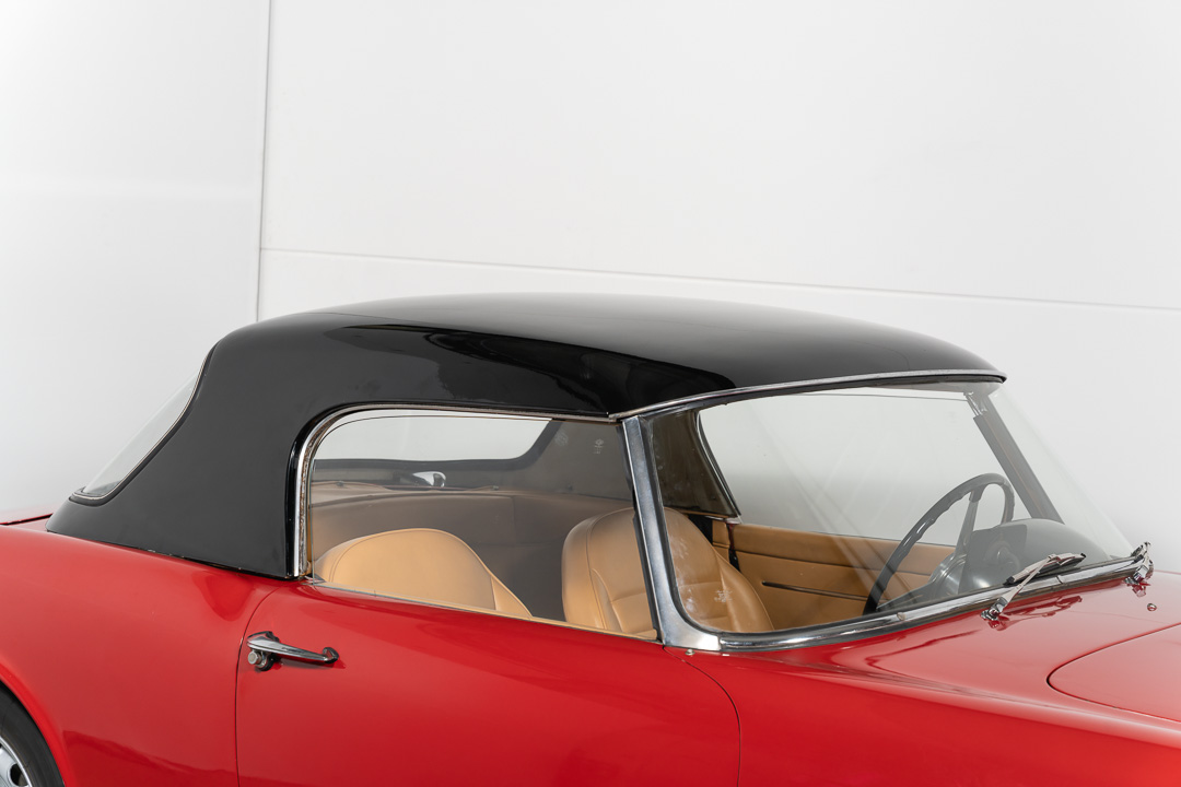 Alfa Romeo Spider 2000 Touring