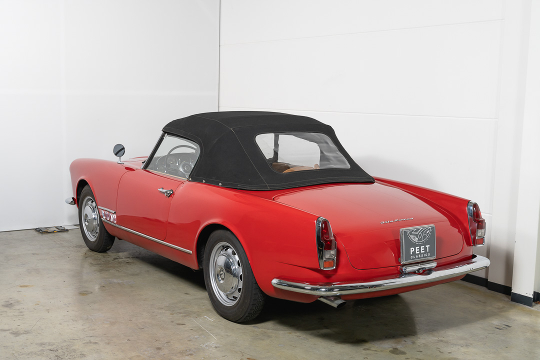 Alfa Romeo Spider 2000 Touring