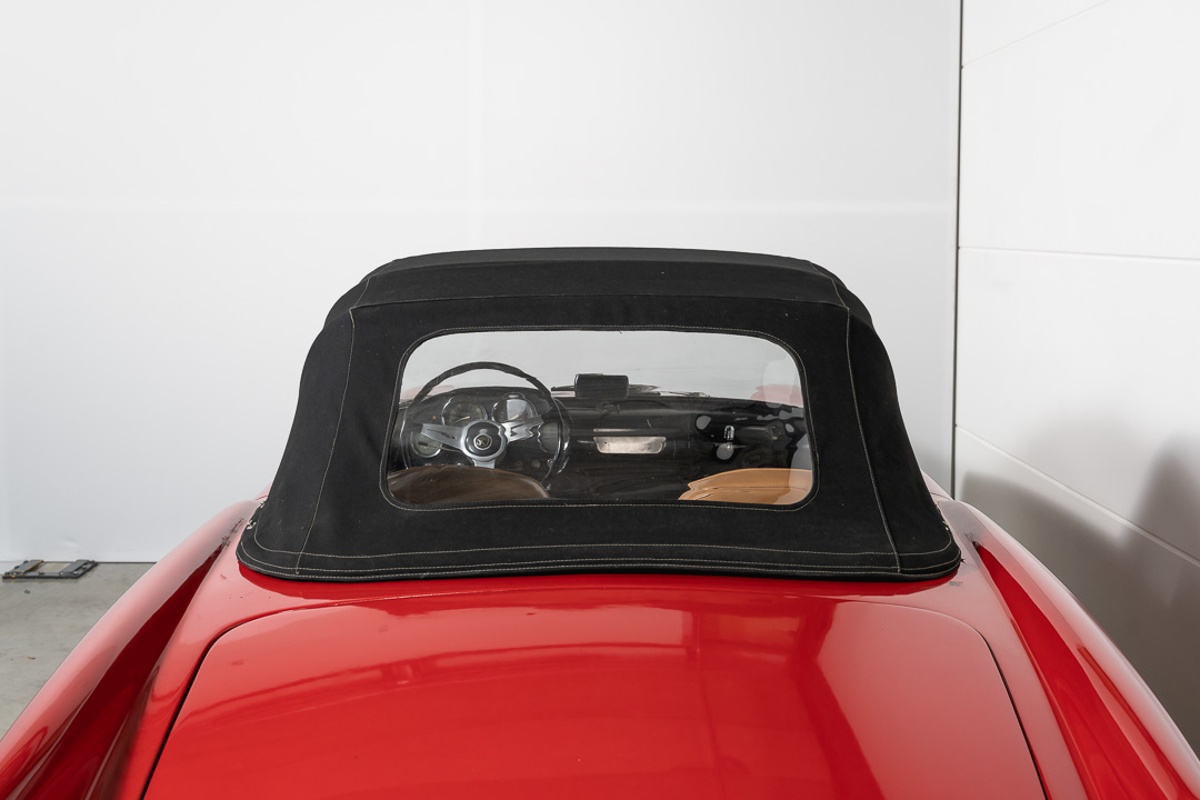 Alfa Romeo Spider 2000 Touring