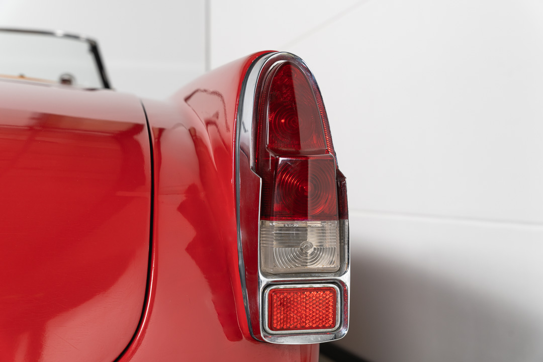 Alfa Romeo Spider 2000 Touring