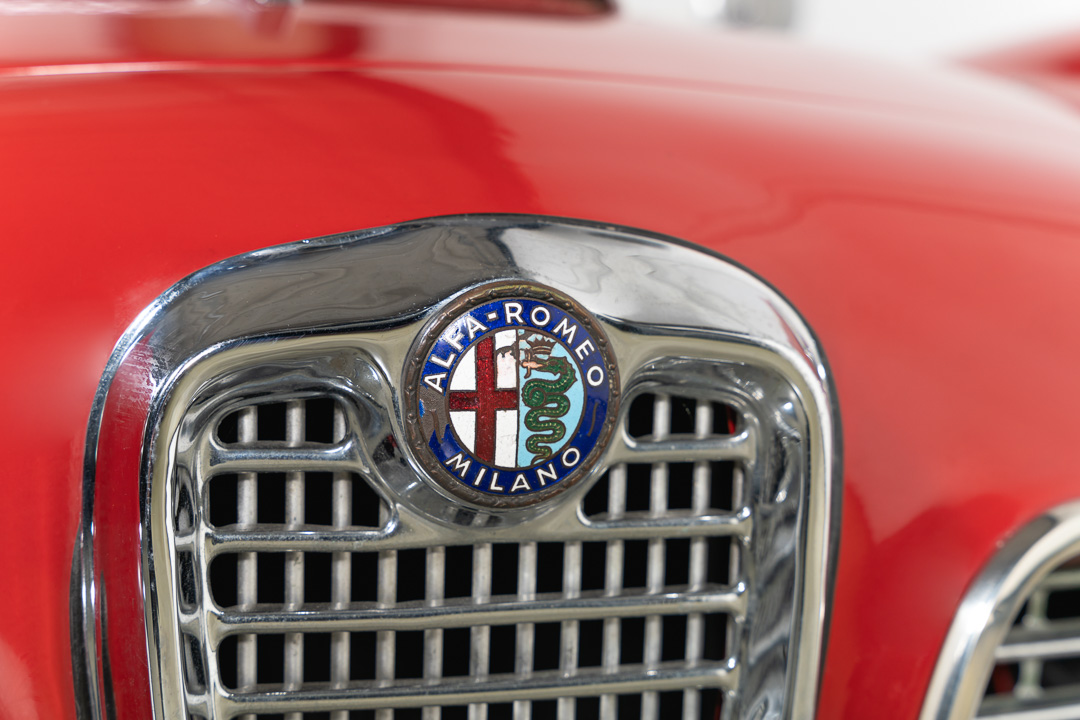 Alfa Romeo Spider 2000 Touring