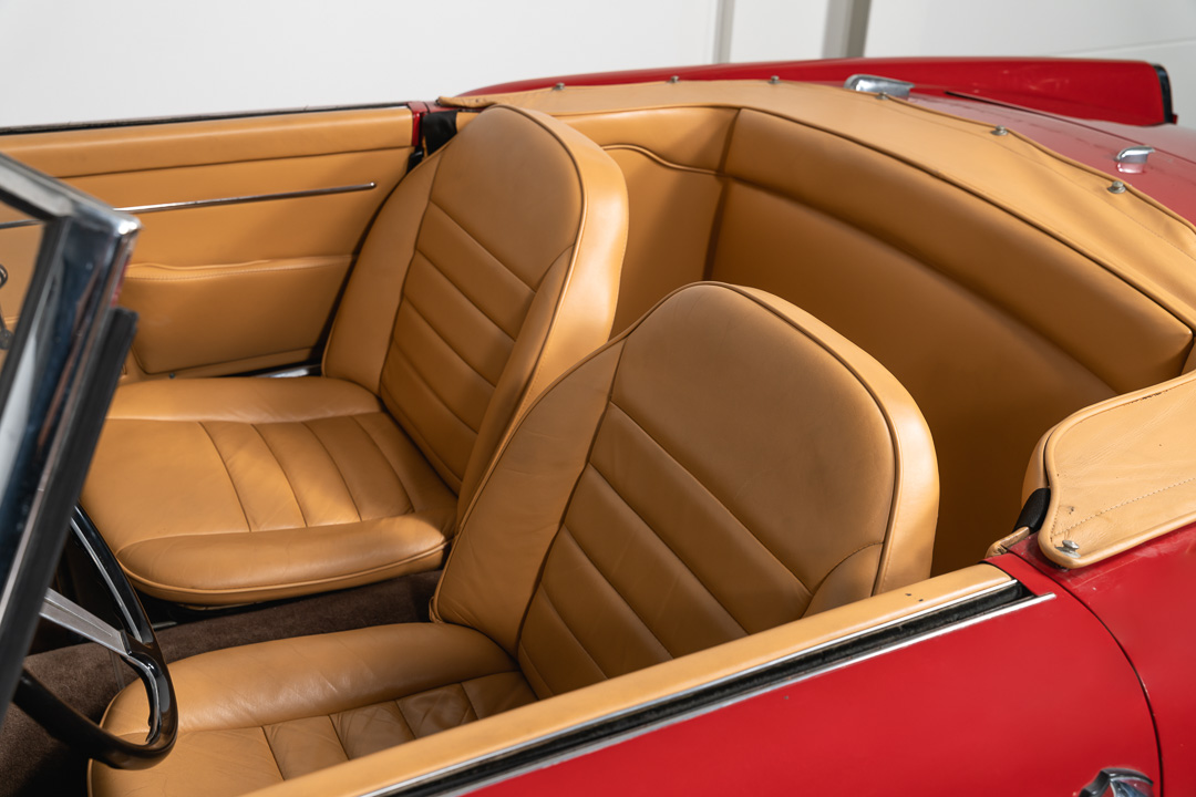 Alfa Romeo Spider 2000 Touring