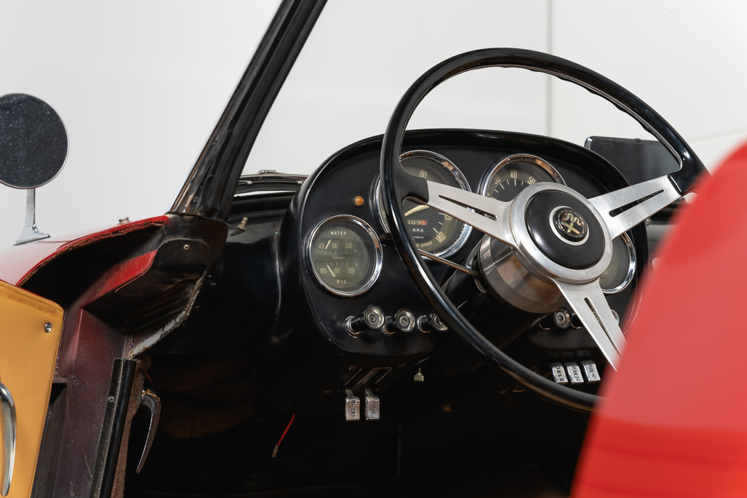 Alfa Romeo Spider 2000 Touring