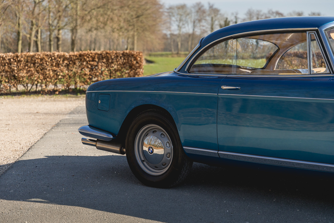 BMW 503