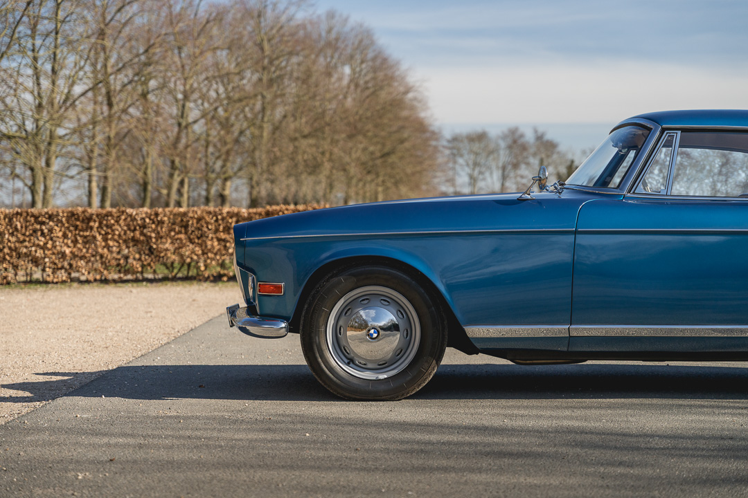 BMW 503